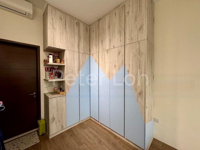 2 Bed Condo for Sale in  The Promenade @ Pelikat - Image 4